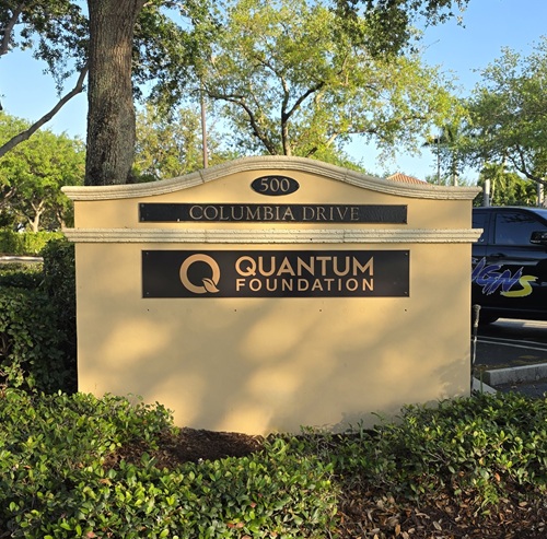 business-sign-monument-style