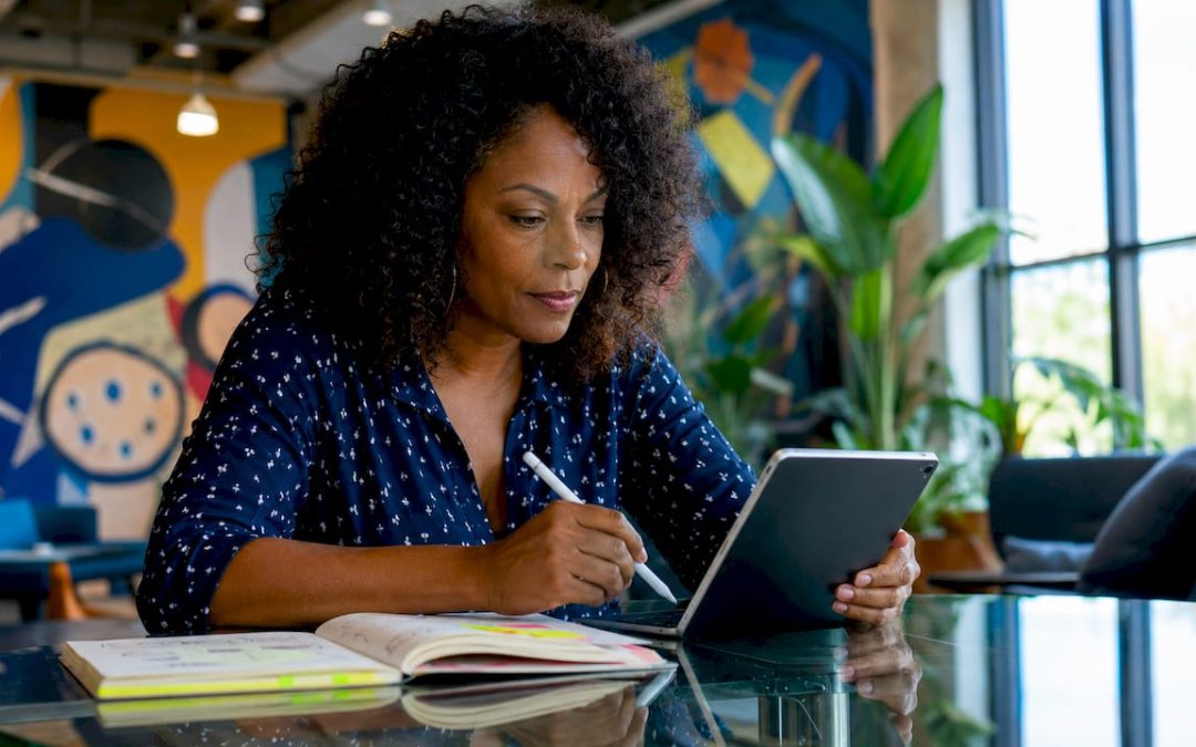 How to Maximize Signage ROI for Business Owners
